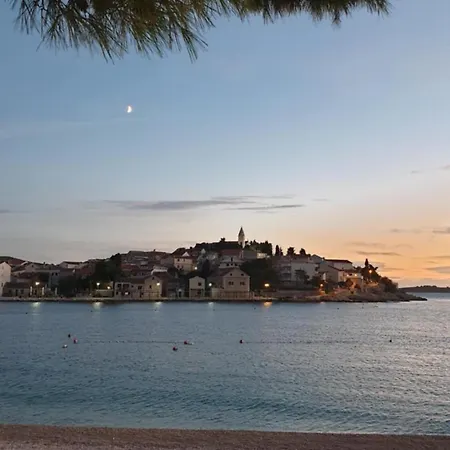 Sunhill Golden Ray Apartment