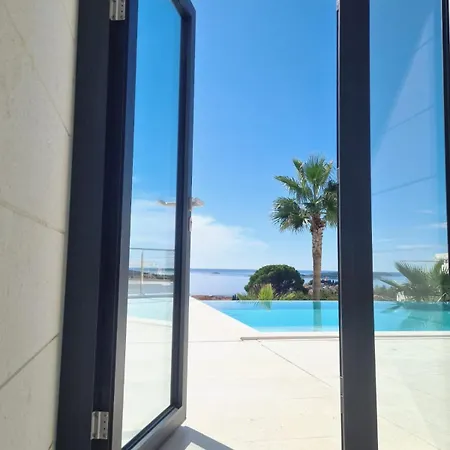 Apartment Sunhill Golden Ray Primosten