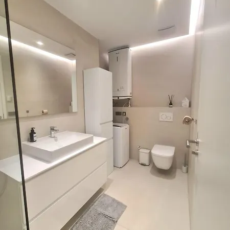 Sunhill Golden Ray Apartment *