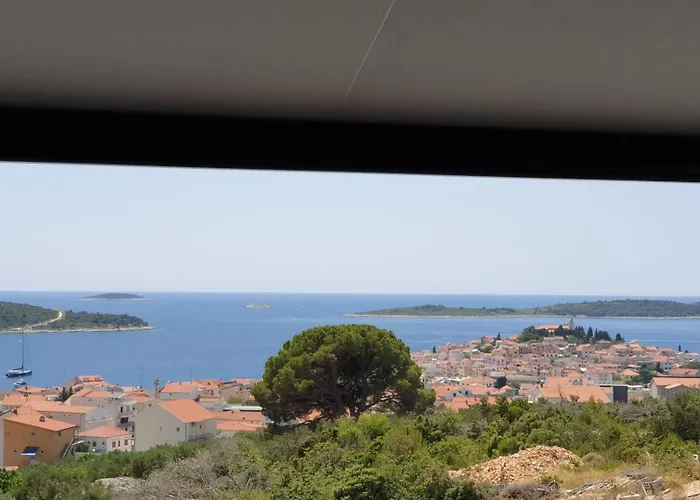 Apartman Sunhill Golden Ray Primosten