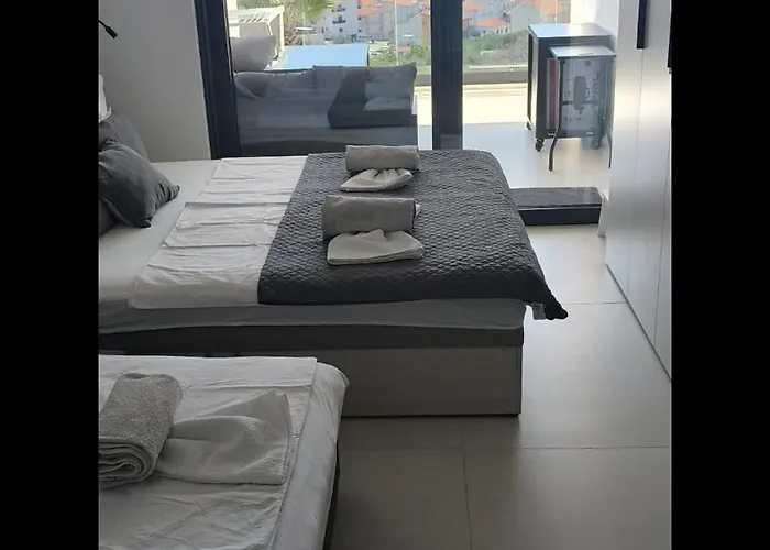 Apartment Sunhill Golden Ray Primosten